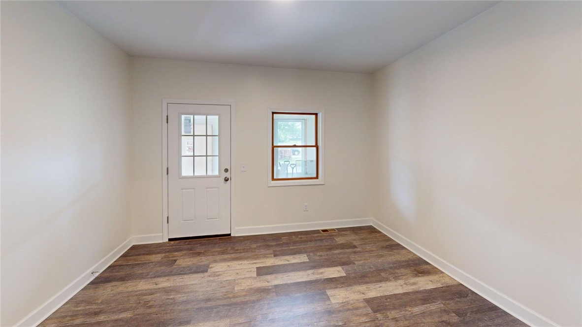 248 Anderson Avenue Rochester, NY 14607 - Photo 17 of 18