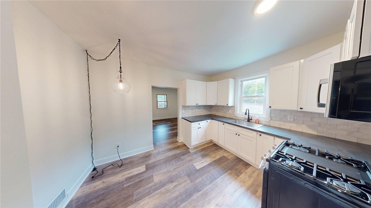 248 Anderson Avenue Rochester, NY 14607 - Photo 6 of 18