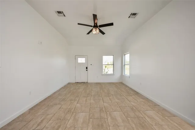 $1,600 | 450 Road 5512 Cleveland Tx 77327, Cleveland, TX 77327