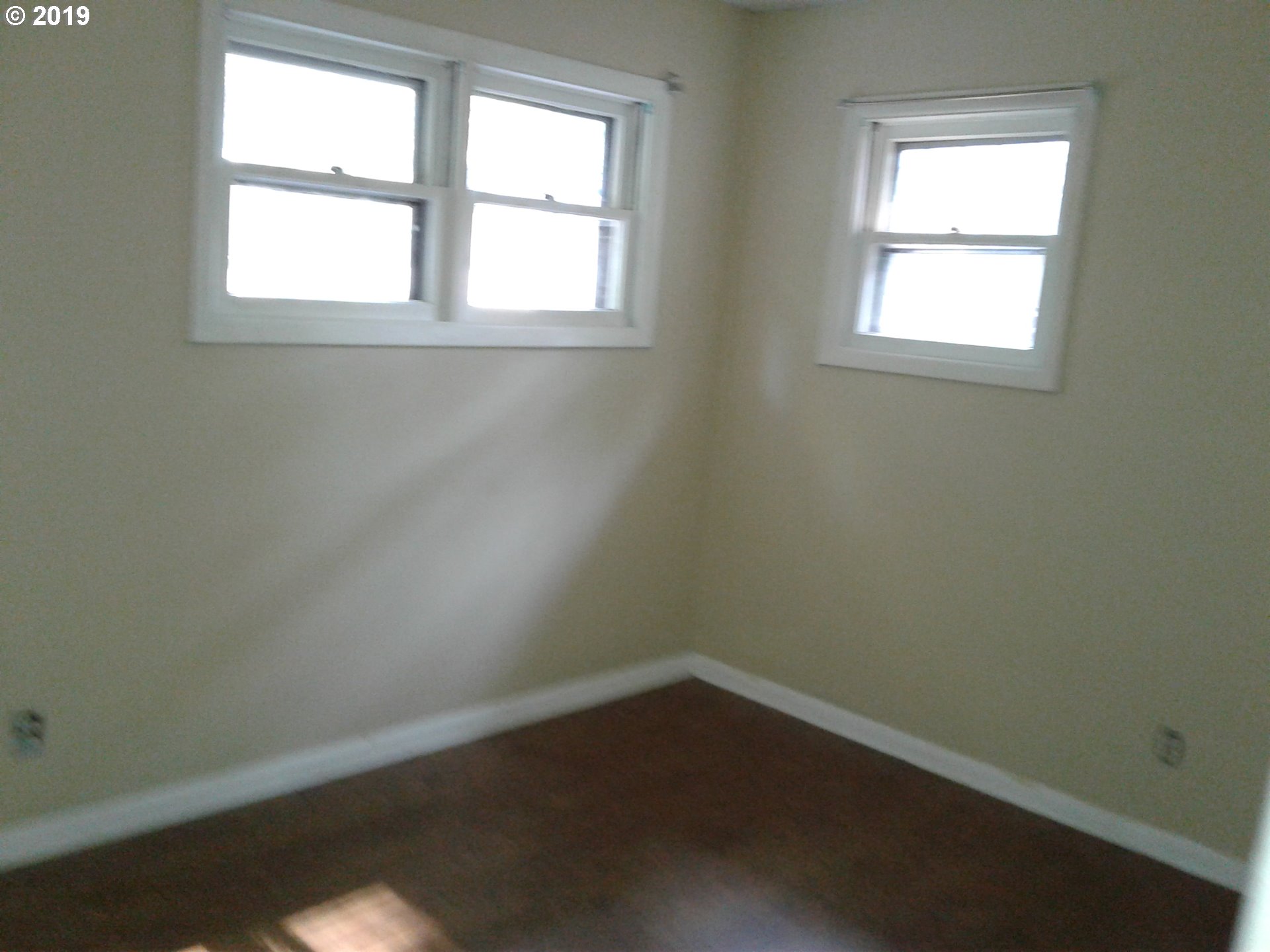 16511 Southeast Webster Road Milwaukie, OR 97267 - Photo 3 of 12 Gallery Image 3