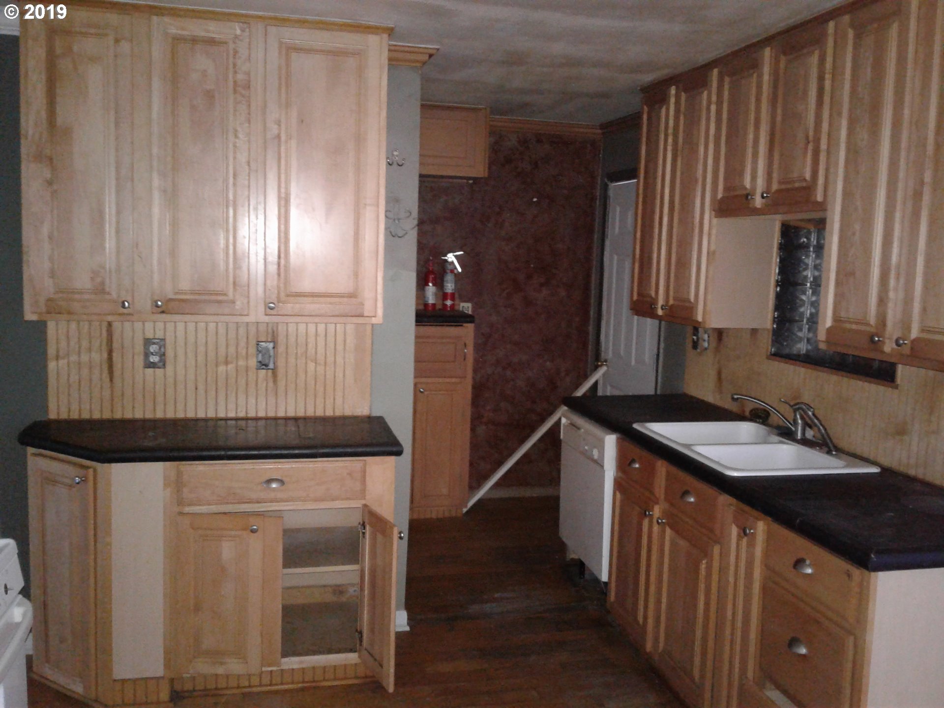 16511 Southeast Webster Road Milwaukie, OR 97267 - Photo 6 of 12 Gallery Image 6