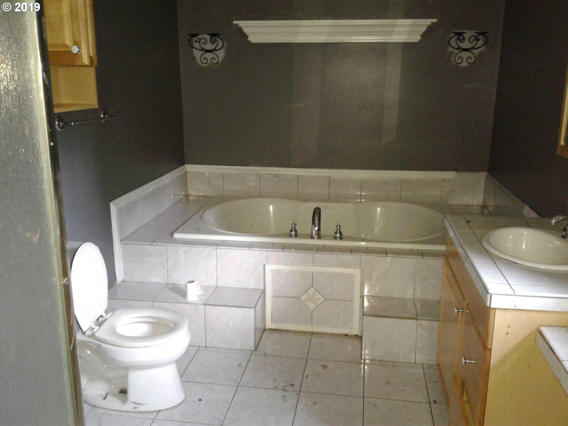 16511 Southeast Webster Road Milwaukie, OR 97267 - Photo 10 of 12 Gallery Image 10