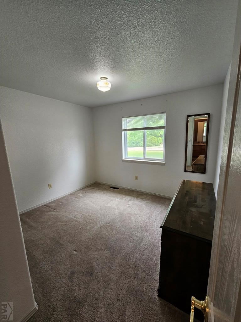 8302 Surrey Ridge Court Lamar, CO 81052 - Photo 7 of 31 Gallery Image 7
