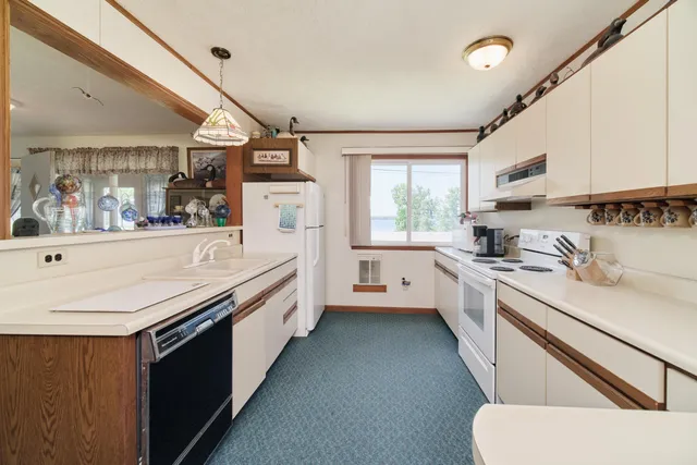 $449,000 | 8367 Lake Street, Bear Lake, MI 49614