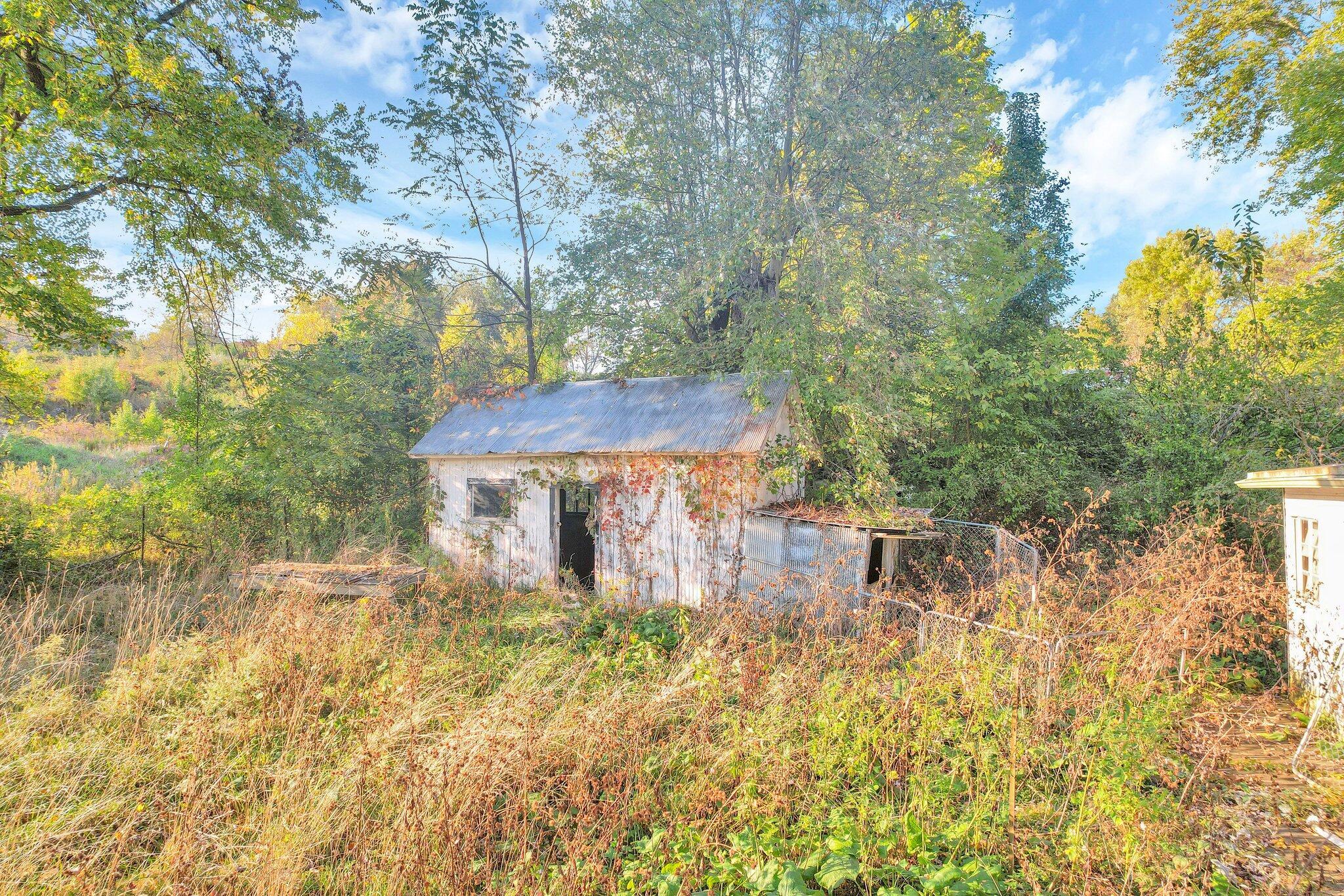 1360 Tarkiln Road Southeast Lancaster, OH 43130 - Photo 11 of 31 View of Shed