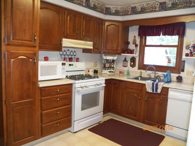 19975 Peach Ridge Road Goshen, IN 46526 - Photo 6 of 18 Gallery Image 6