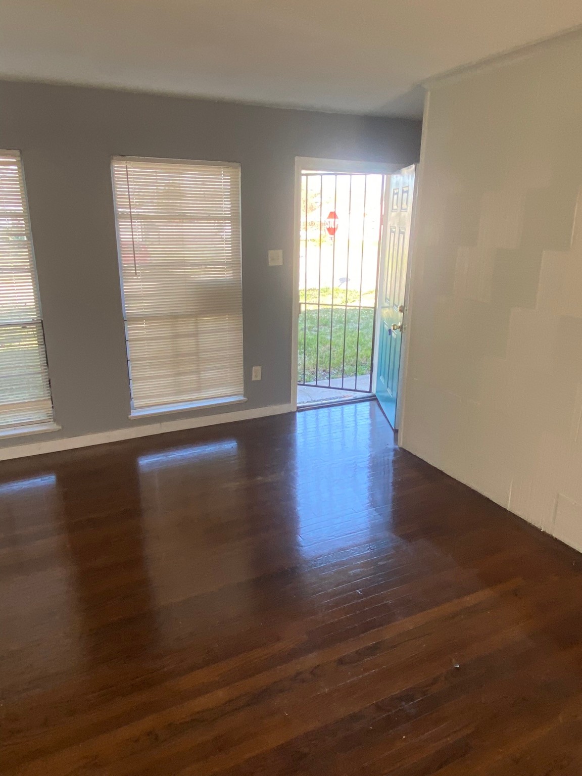 5250 Kingsbury Street Houston, TX 77021 - Photo 6 of 16