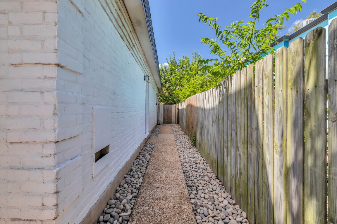 2808 Skyway Circle, Unit 101 Austin, TX 78704 - Photo 25 of 25 a close up of a potted plant on a wall