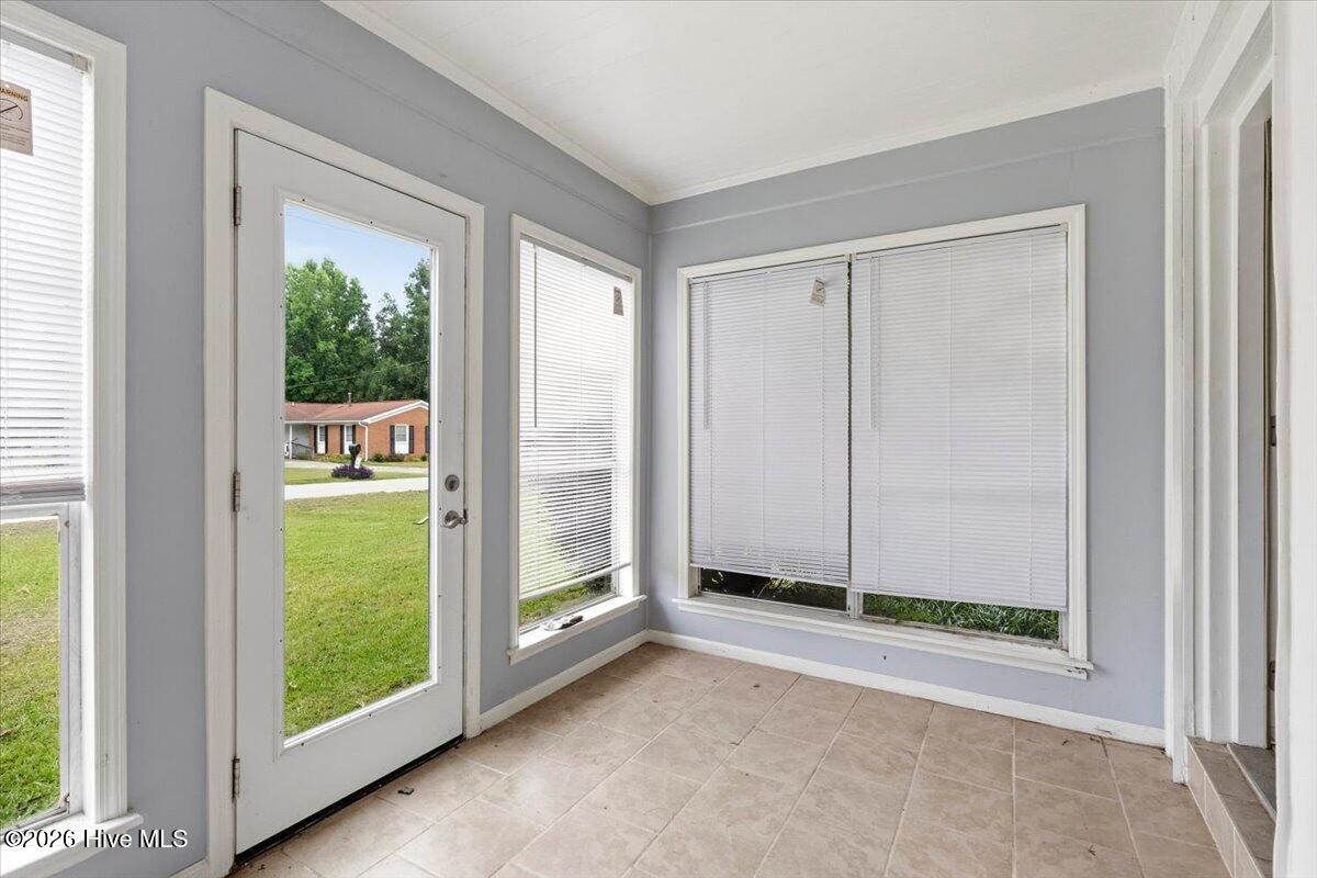 305 Terrace Hill Road Wrens, GA 30833 - Photo 4 of 30