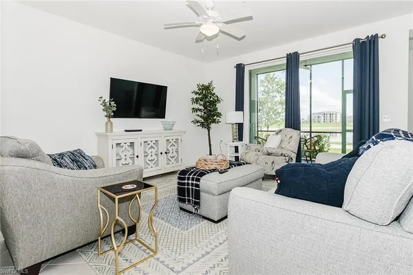 $6,295 | 5433 Double Eagle Circle, Unit 2915, Immokalee, FL 34142