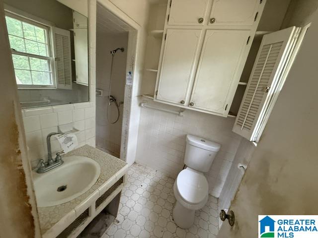 749 Forestwood Road Birmingham, AL 35214 - Photo 9 of 14