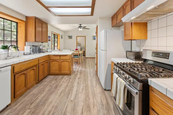 $495,000 | 52865 Highway 245, Miramonte, CA 93641
