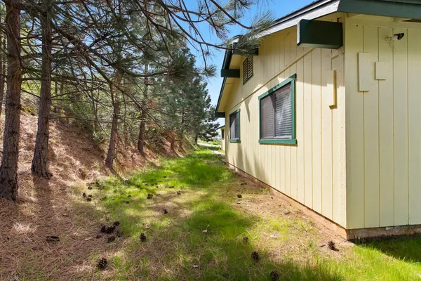 $495,000 | 52865 Highway 245, Miramonte, CA 93641