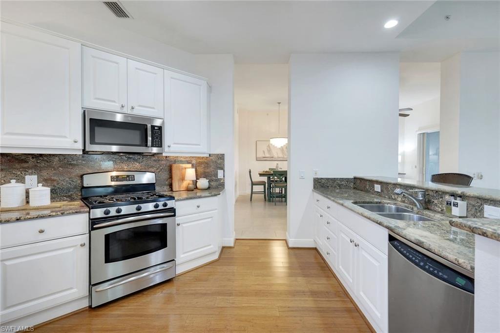 9255 Museo Circle, Unit 102 Naples, FL 34114 - Photo 12 of 39