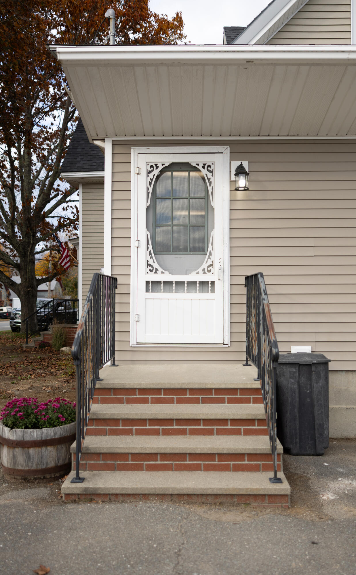 1069 Main Road Milford, ME 04461 - Photo 9 of 34 6Y2A9461