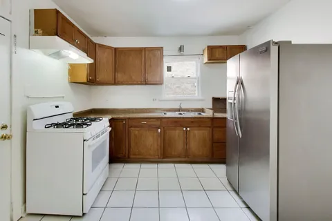 $329,000 | 5415 West Parker Avenue, Chicago, IL 60639
