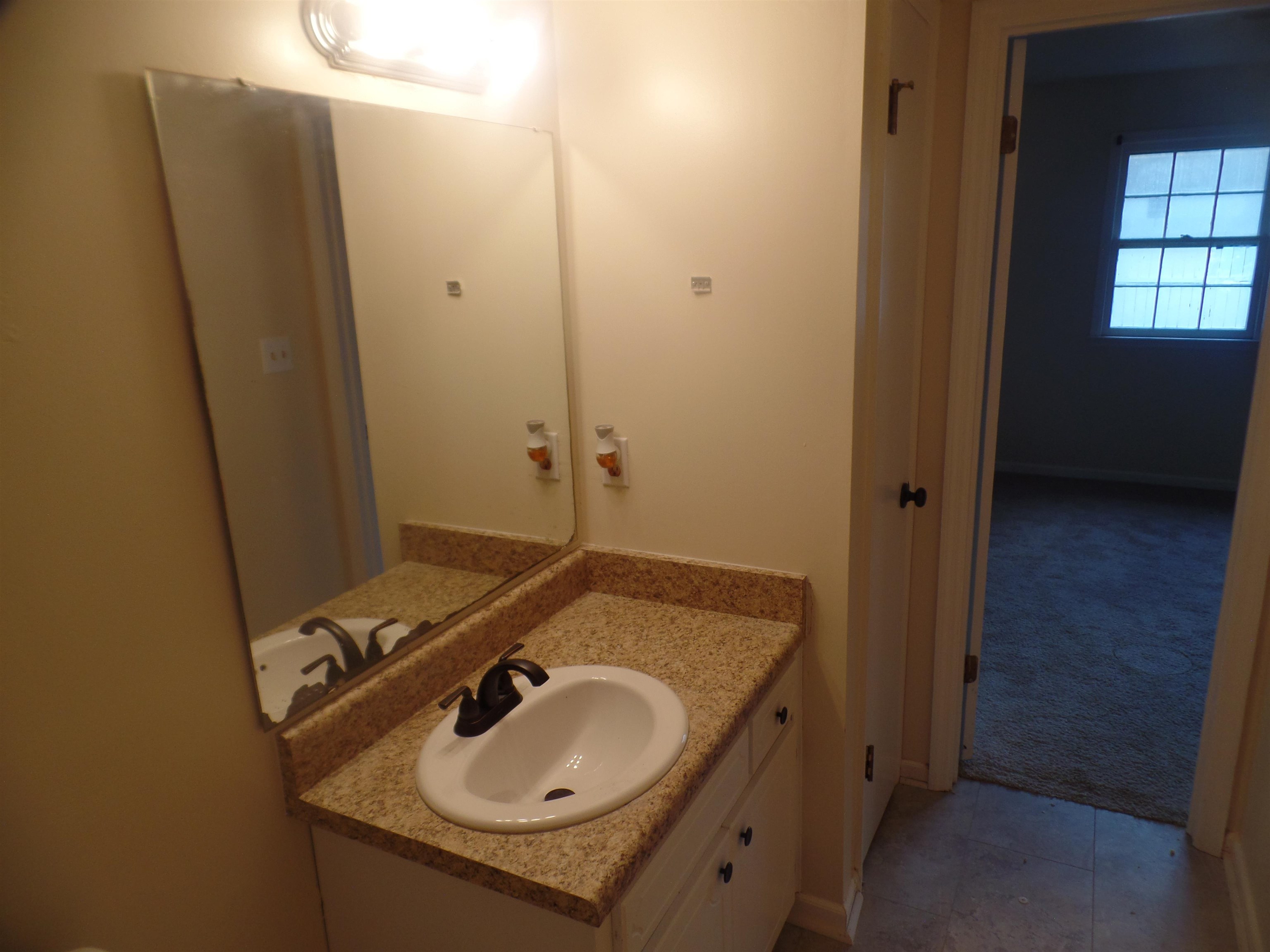 15 Hidden Springs Road Spartanburg, SC 29302 - Photo 10 of 17 Gallery Image 10
