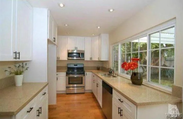 $4,200 | 2219 Scenicpark Street, Thousand Oaks, CA 91362