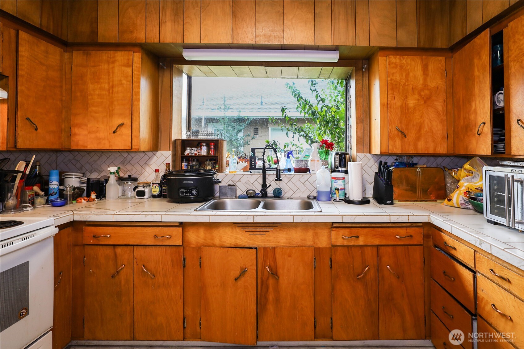 807 Maple Street Hoquiam, WA 98550 - Photo 9 of 14