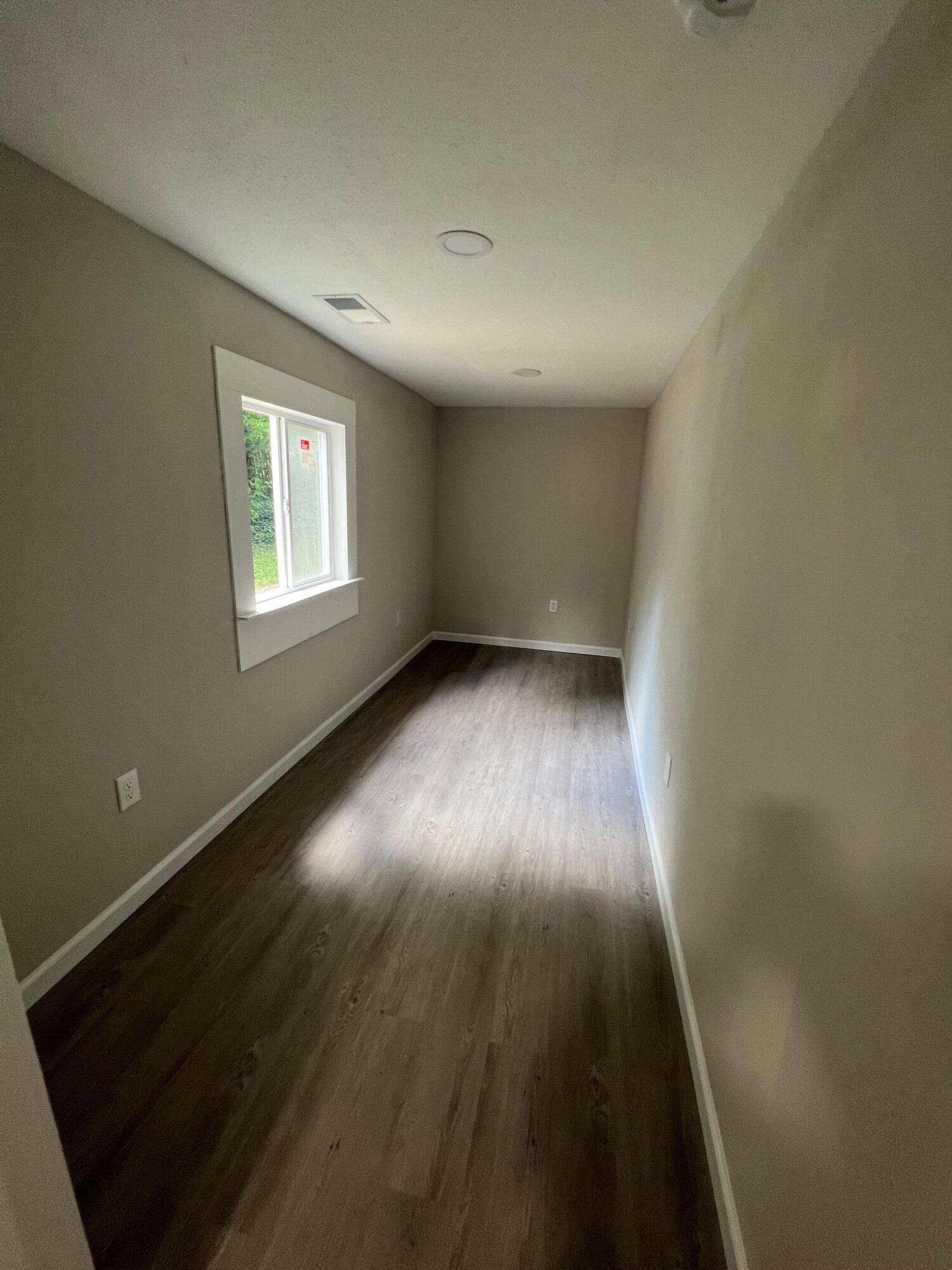 208 Daugherty Street LaFayette, GA 30728 - Photo 11 of 17 office or flex space