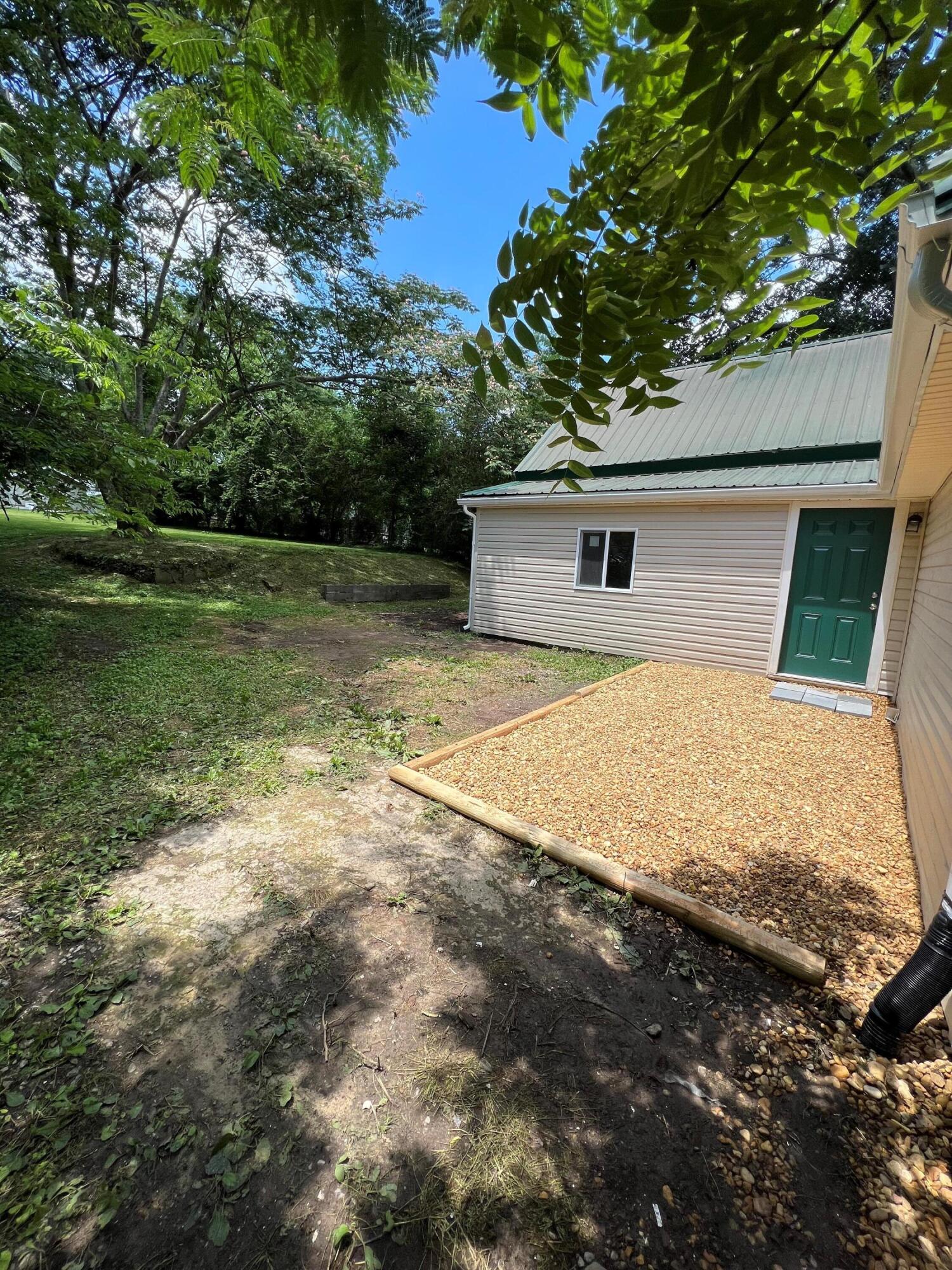 208 Daugherty Street LaFayette, GA 30728 - Photo 17 of 17 Backyard