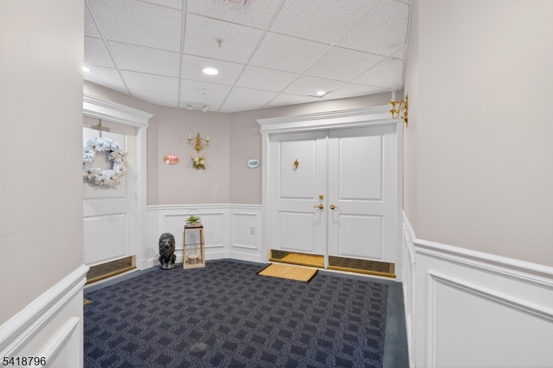 9210 Ravenscroft Road Clifton, NJ 07013 - Photo 4 of 18