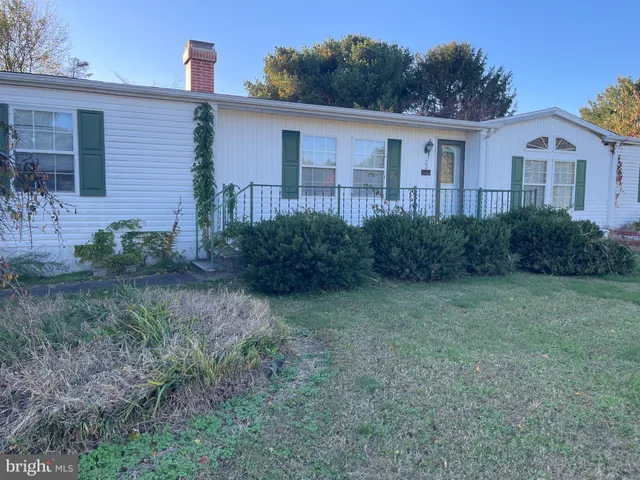 $325,000 | 22 East Greenwing Drive, Milton, DE 19968