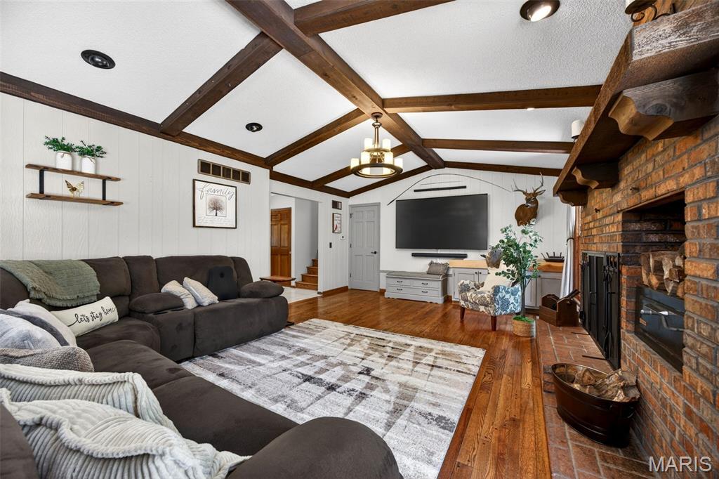 800 Matson Hill Road Defiance, MO 63341 - Photo 10 of 53 Gallery Image 10