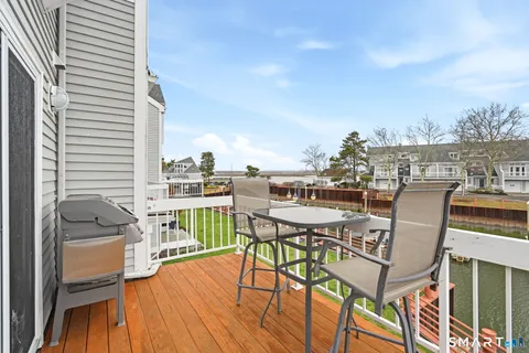 $3,950 | 216 Breakers Lane, Unit 216, Stratford, CT 06615