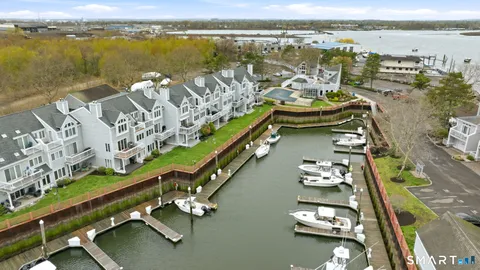 $3,950 | 216 Breakers Lane, Unit 216, Stratford, CT 06615