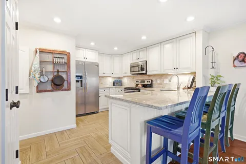 $3,950 | 216 Breakers Lane, Unit 216, Stratford, CT 06615