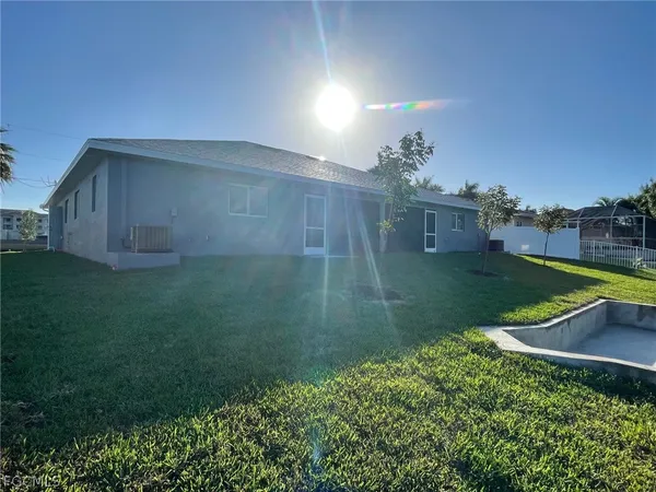 $1,925 | 3534 Southwest 17th Avenue, Cape Coral, FL 33914