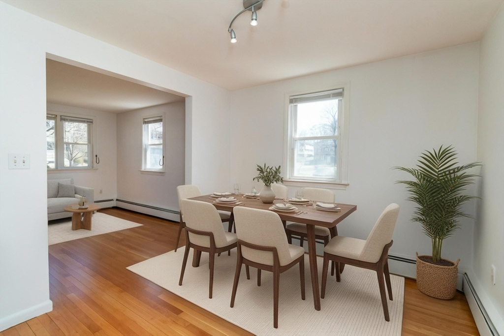 17 Charles Road, Unit 17 Winchester, MA 01890 - Photo 4 of 40 Gallery Image 4