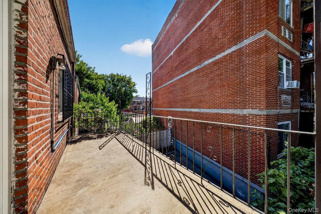 96-28 41st Avenue Queens, NY 11368 - Photo 25 of 28