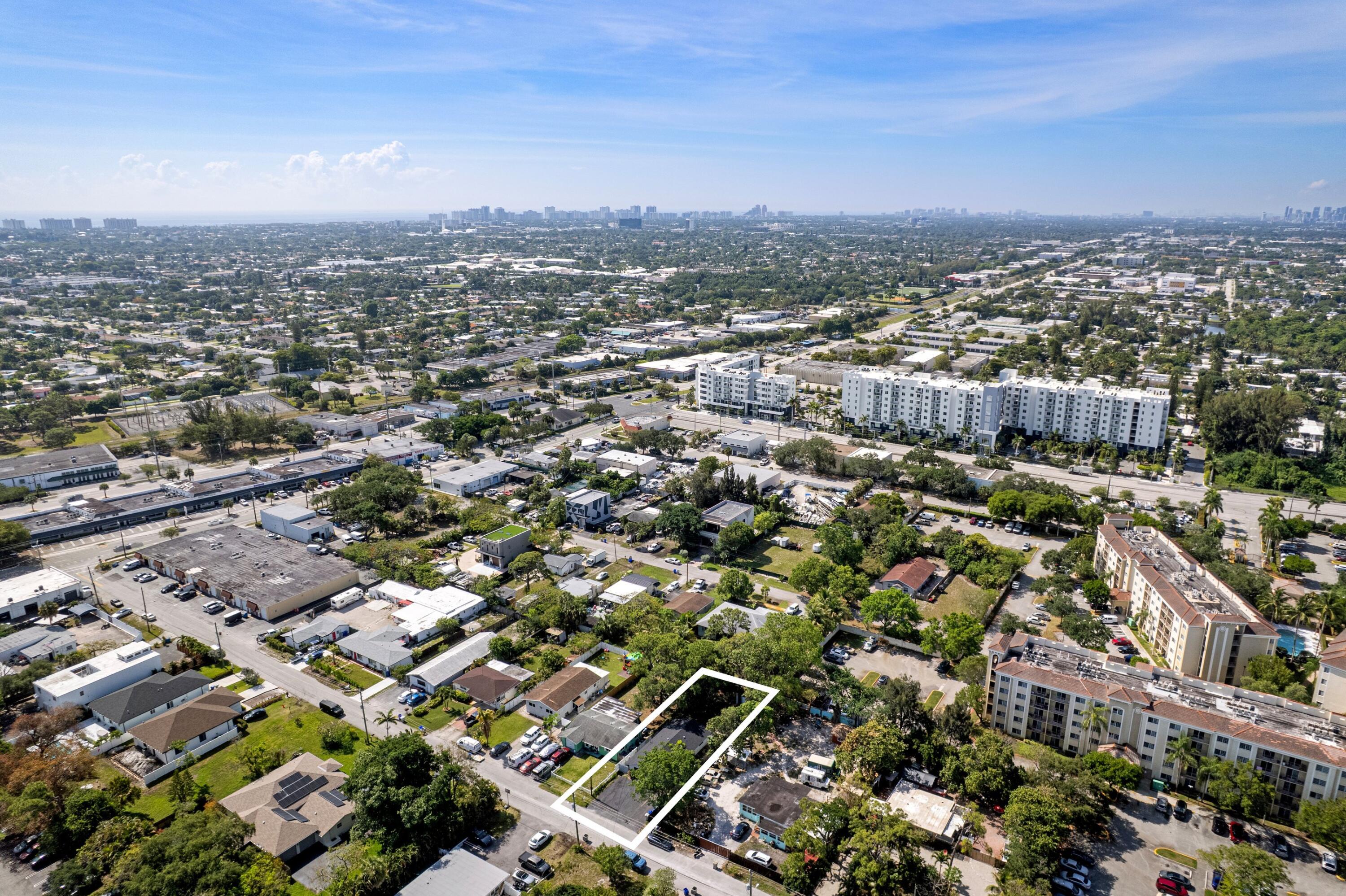 836 Southwest 13th Court Pompano Beach, FL 33060 - Photo 30 of 37 Aerial View