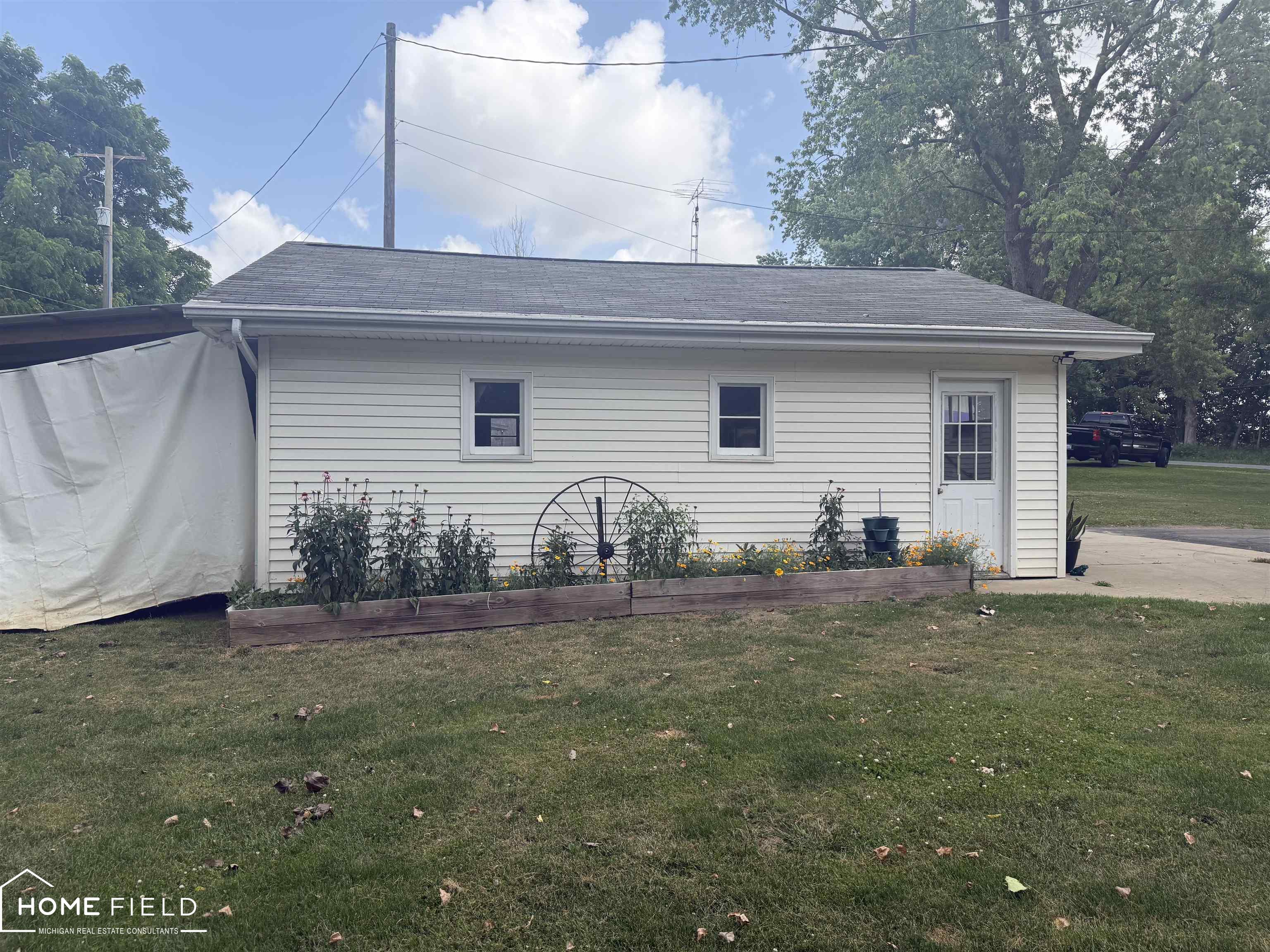 2660 South Morrice Road Owosso, MI 48867 - Photo 26 of 36