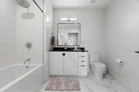 $1,799,500 | 566 Columbus Avenue, Unit 103, Boston, MA 02118