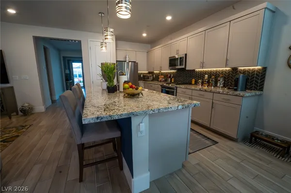 $3,400 | 9584 Jadeite Lane, Las Vegas, NV 89143