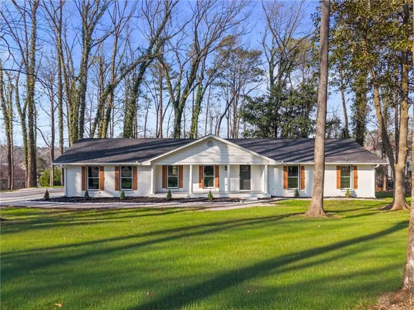 $375,000 | 2881 Glen Haven Court, Conyers, GA 30094