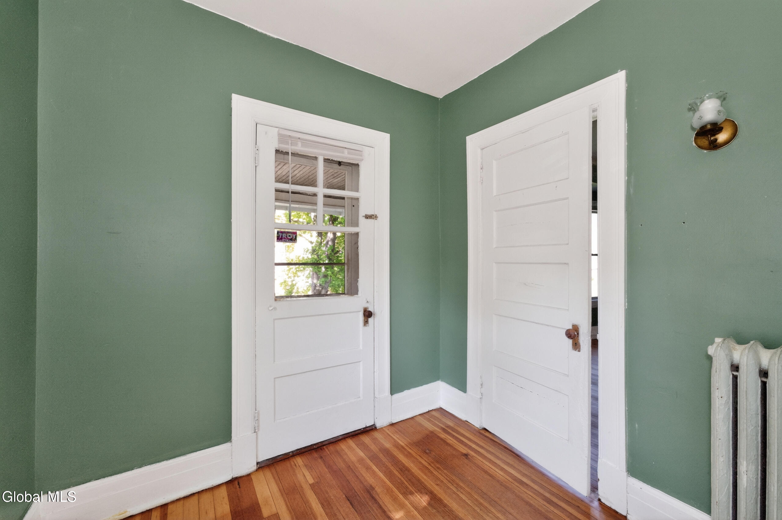 303 Spring Avenue Troy, NY 12180 - Photo 8 of 29 1 Apt Up 10