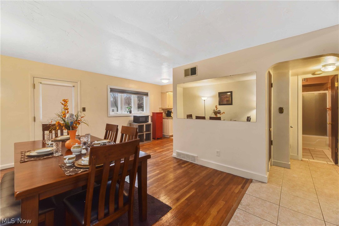 18913 Homeway Road Cleveland, OH 44135 - Photo 7 of 22 Gallery Image 7