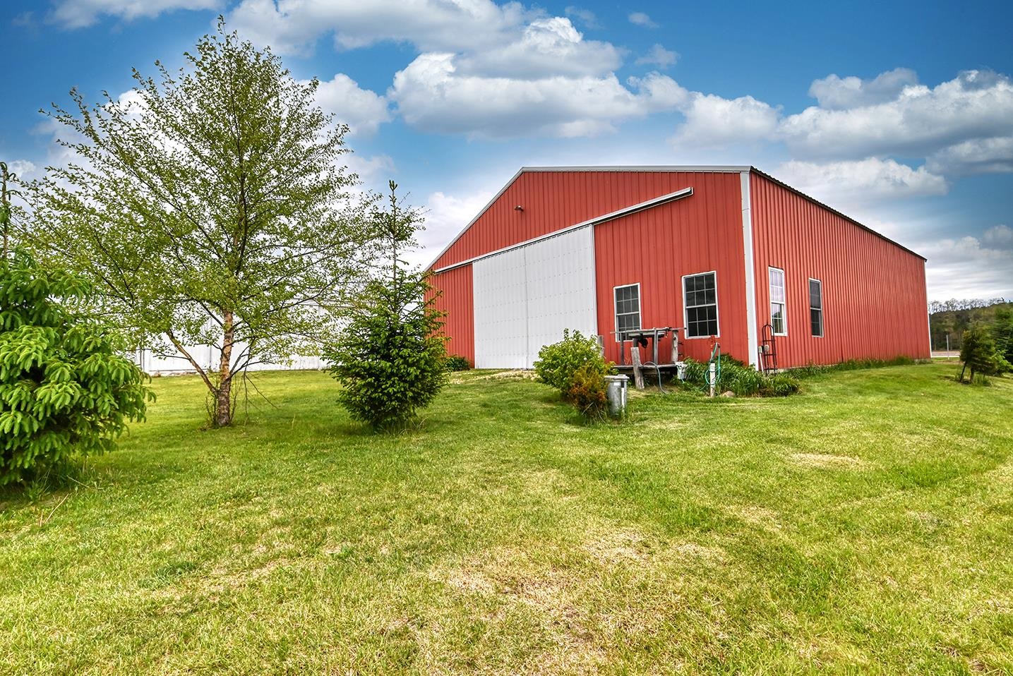 8349 West Mineral Point Road Cross Plains, WI 53528 - Photo 12 of 36
