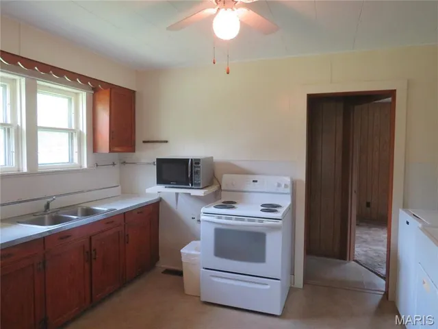 $179,000 | 1148 County Road 716, Ellington, MO 63638