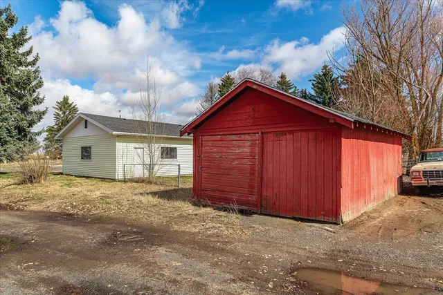 $285,000 | 211 West Linden Street, Harrington, WA 99134