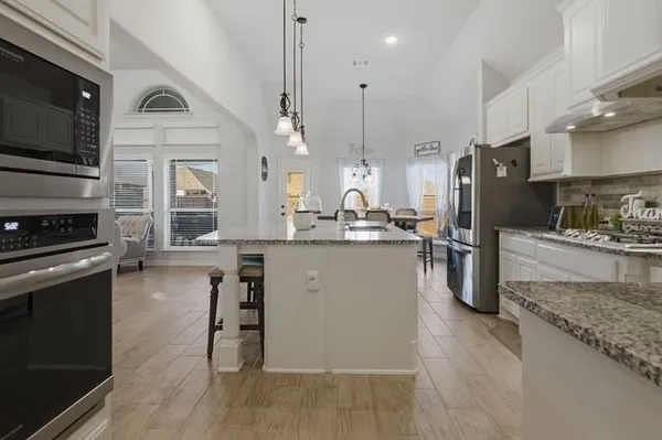 $600,000 | 464 LeTara Ranch Drive, Haslet, TX 76052