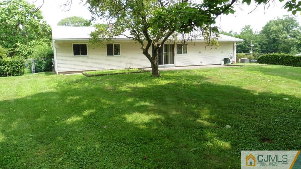 20 Kingsley Road Kendall Park, NJ 08824 - Photo 24 of 25 Gallery Image 24
