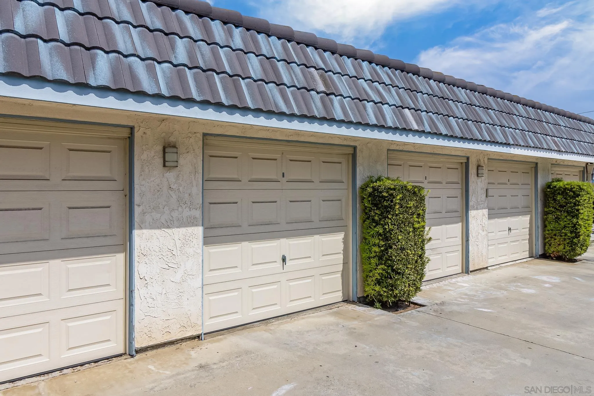 350 G Street, Unit E2 Chula Vista, CA 91910 - Photo 20 of 30 a view of an empty room and closet