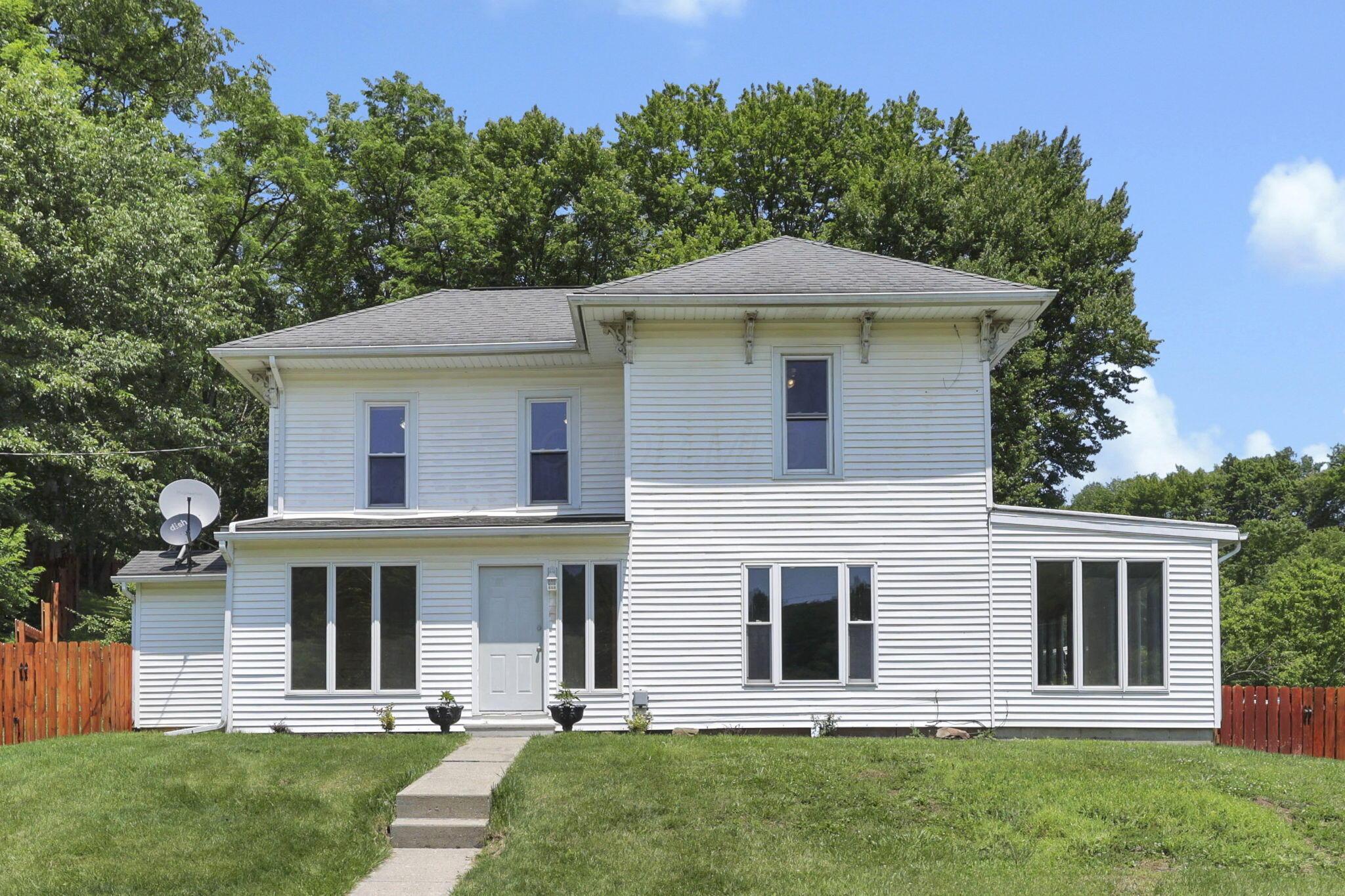 6228 Patton Road Northeast Newark, OH 43055 - Photo 1 of 55 1-web-or-mls-011A6715 - Copy