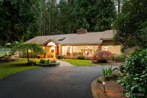 $2,895,000 | 16 Bridlewood Circle, Kirkland, WA 98033