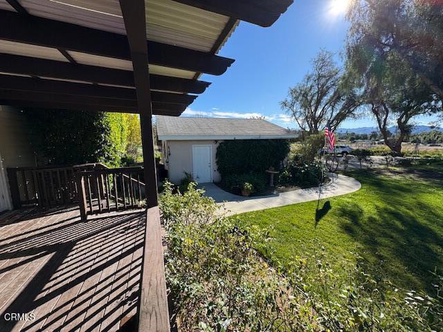 4061 Donlon Road Somis, CA 93066 - Photo 22 of 23 a view of a house with backyard and sitting area